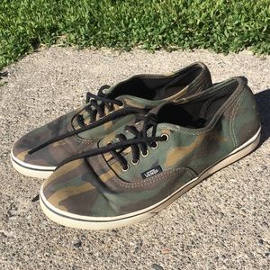 🌸Camo Vans🌸